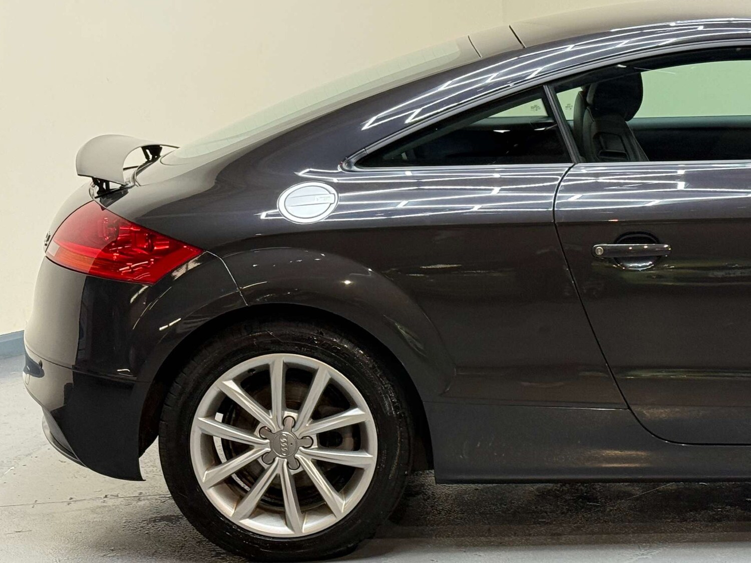 Used Audi TT 2011 for sale - 76905285: Photo 40