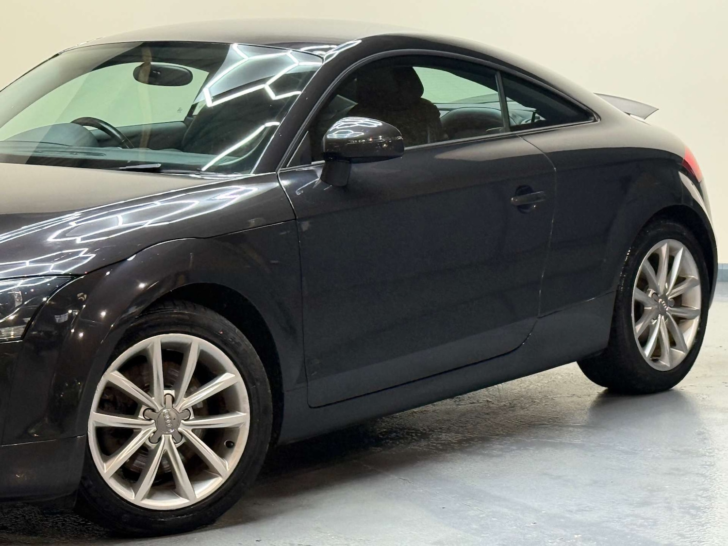 Used Audi TT 2011 for sale - 76905285: Photo 51