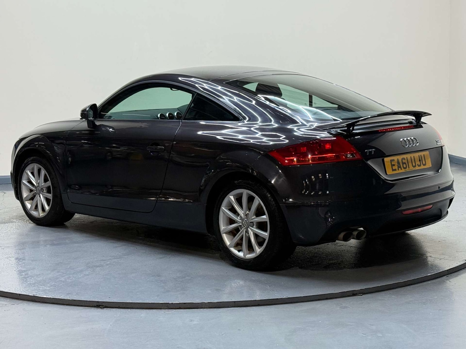 Used Audi TT 2011 for sale - 76905285: Photo 7