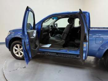 Used Nissan Navara 2013 for sale - 74573428: Photo