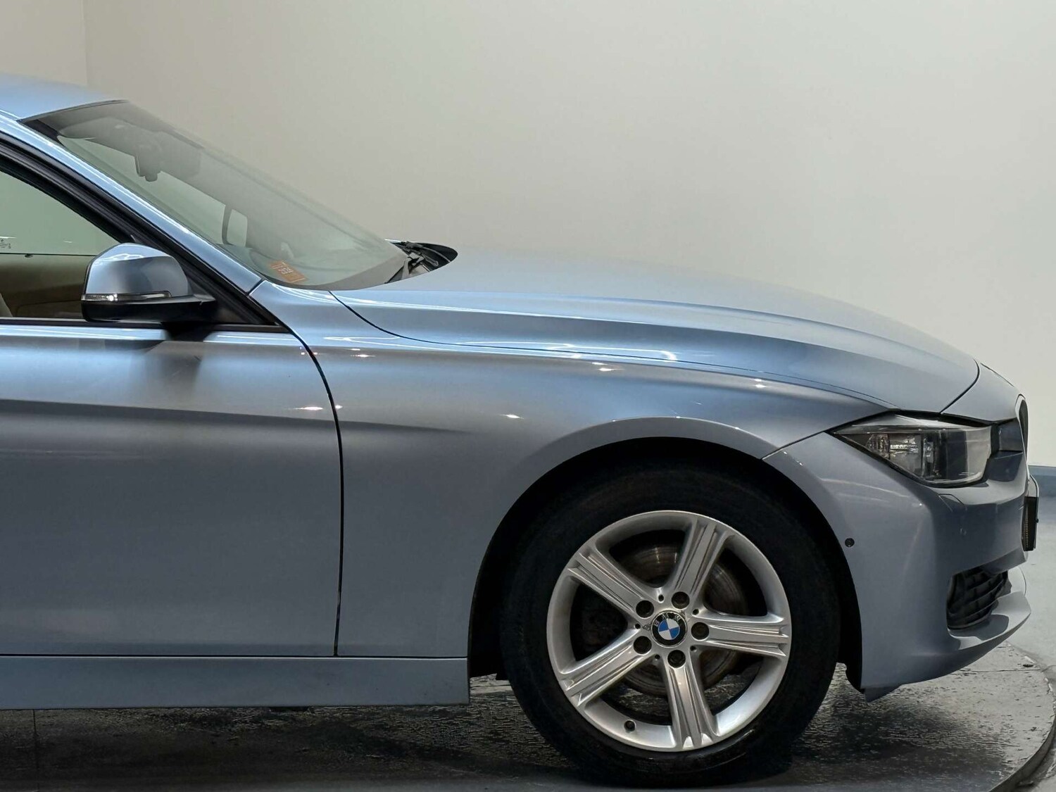 Used BMW 3 Series 2014 for sale - 77339243: Photo 46