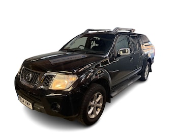 Used Nissan Navara 2014 for sale - 77946387: Photo