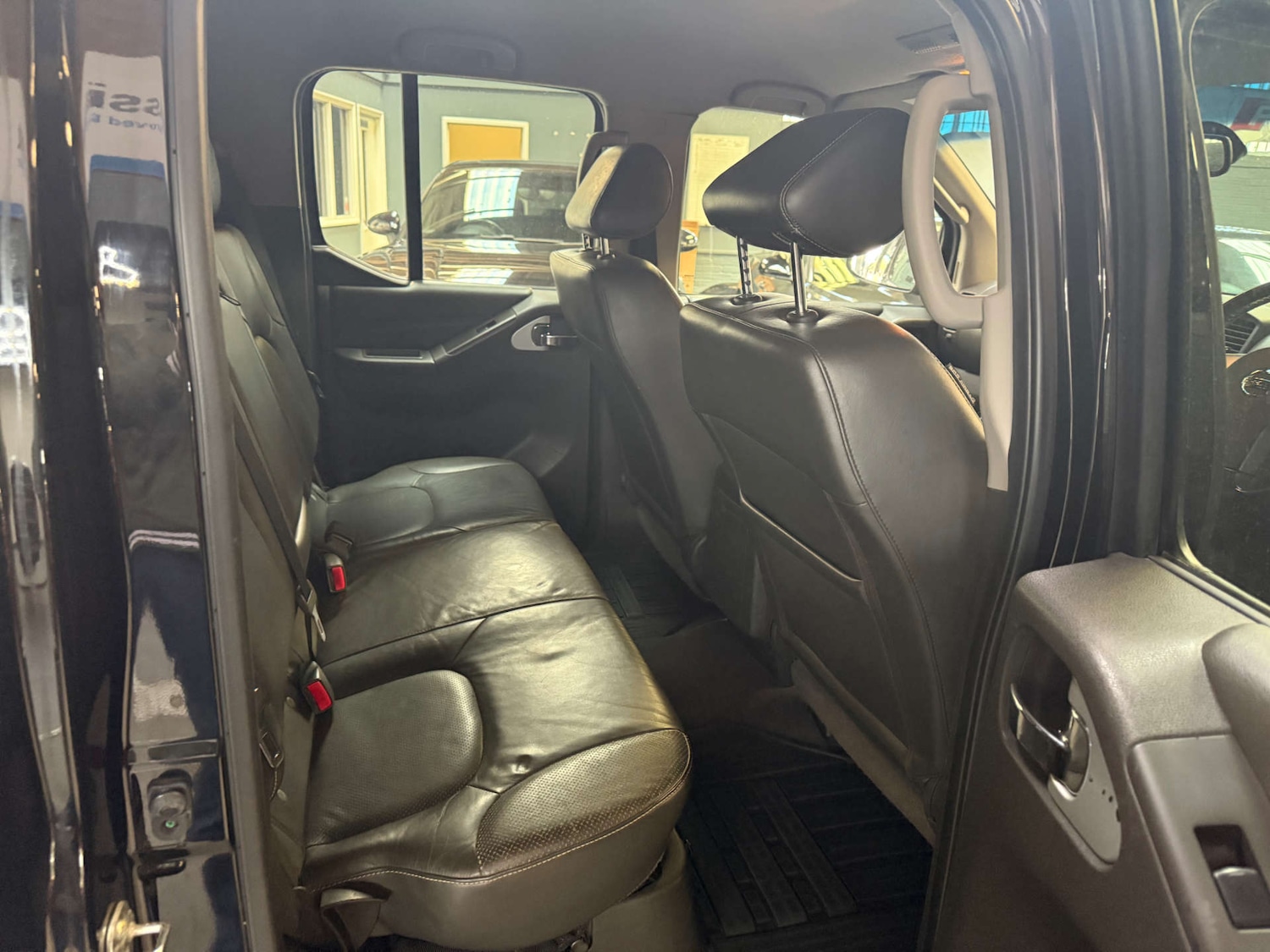 Used Nissan Navara 2014 for sale - 77946387: Photo 4