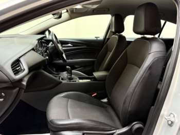 Used Vauxhall Insignia 2018 for sale - 74850823: Photo