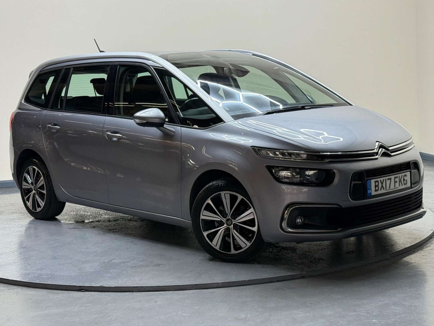 Used Citroen C4 Grand Picasso 2017 for sale - 76602058: Photo 1