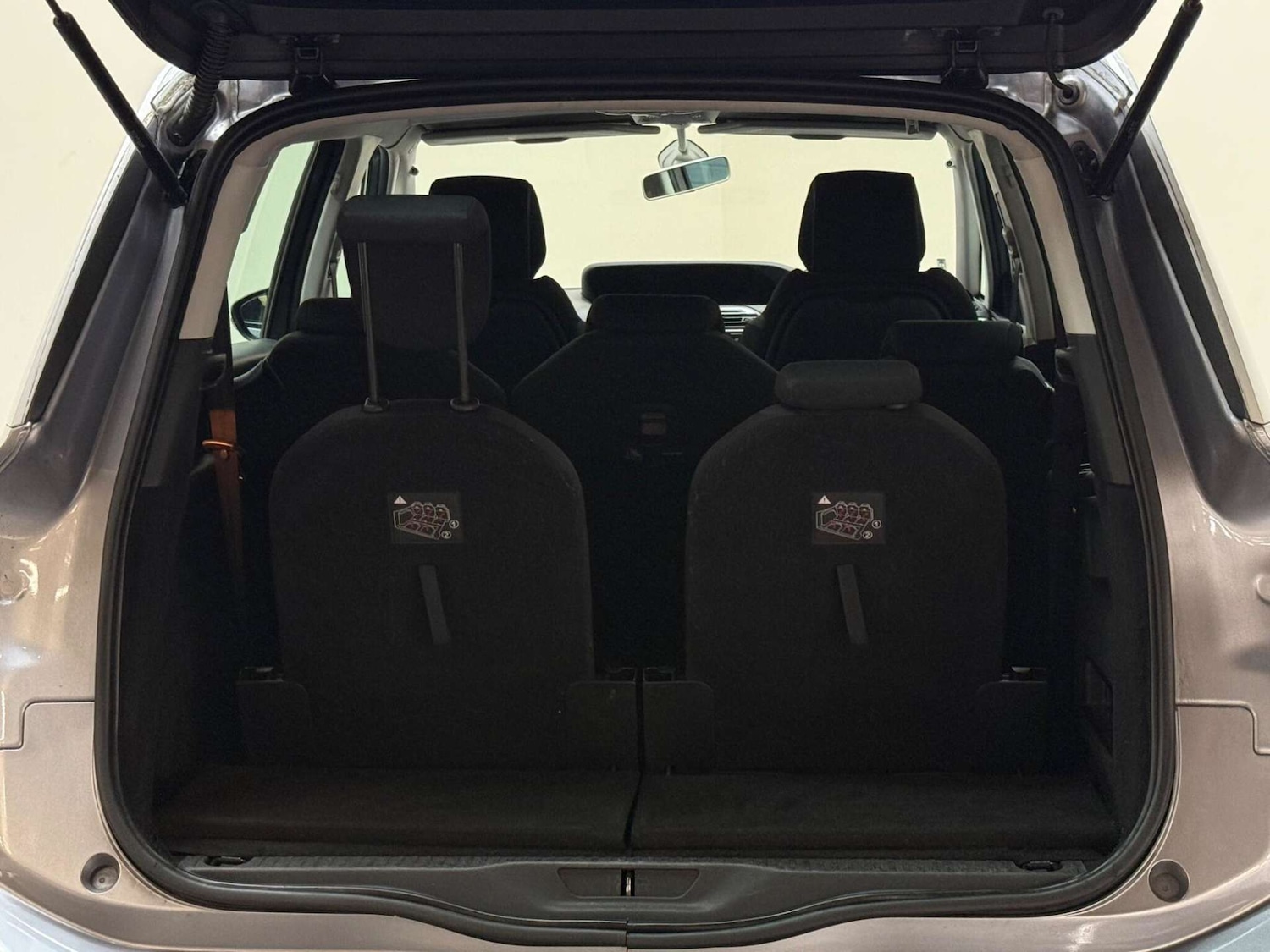 Used Citroen C4 Grand Picasso 2017 for sale - 76602058: Photo 10