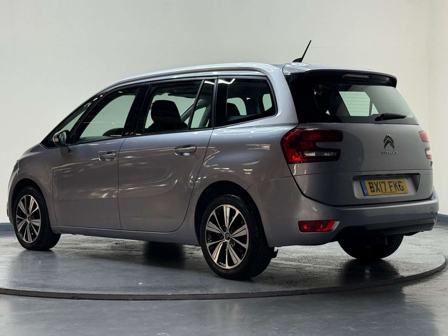 Used Citroen C4 Grand Picasso 2017 for sale - 76602058: Photo 42