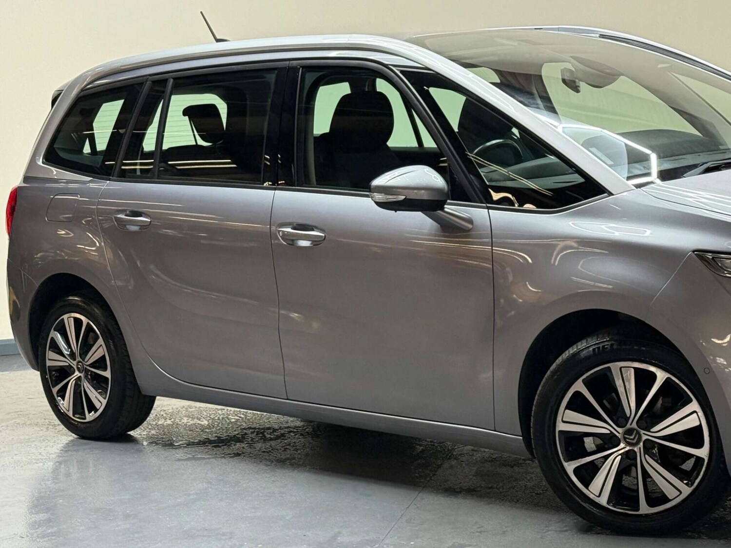 Used Citroen C4 Grand Picasso 2017 for sale - 76602058: Photo 48