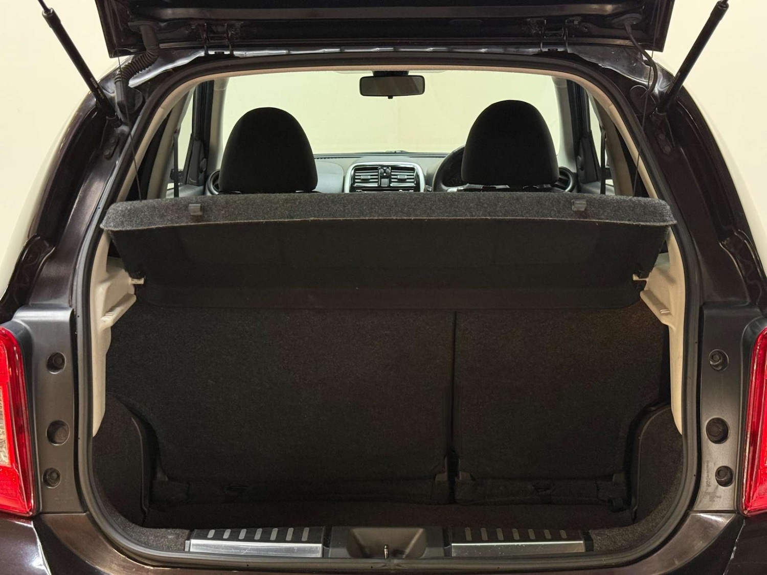 Used Nissan Micra 2016 for sale - 76363739: Photo 10