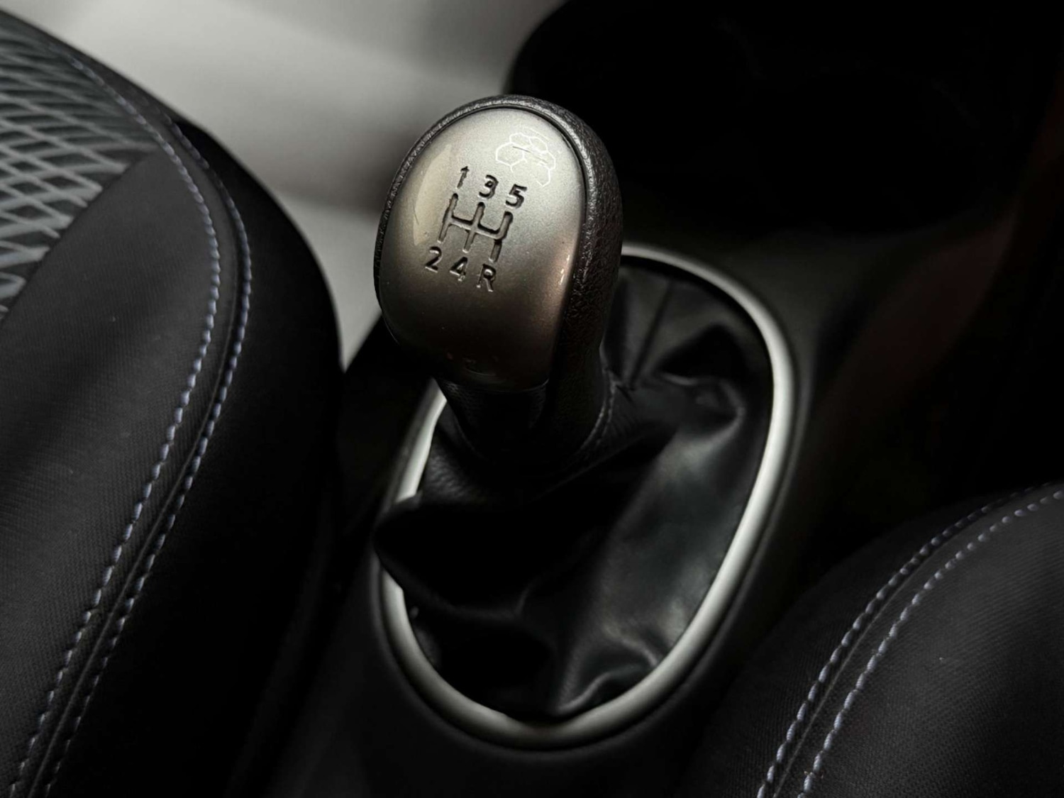 Used Nissan Micra 2016 for sale - 76363739: Photo 25