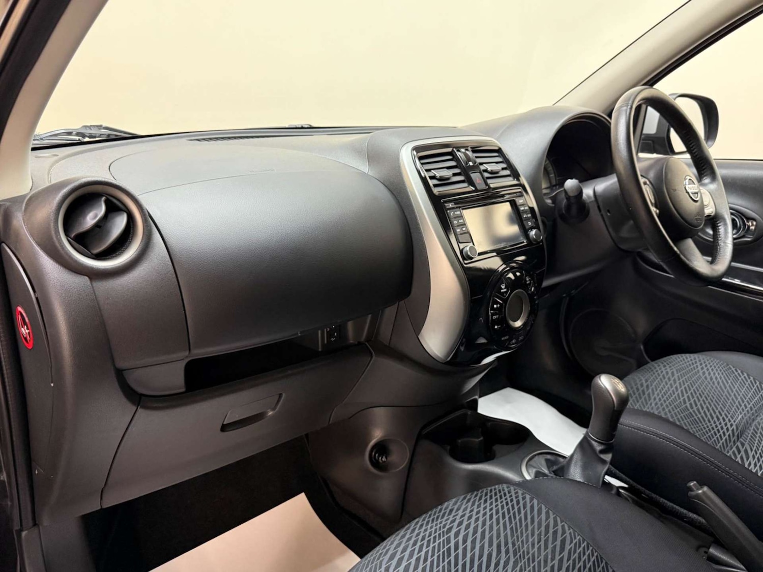 Used Nissan Micra 2016 for sale - 76363739: Photo 33