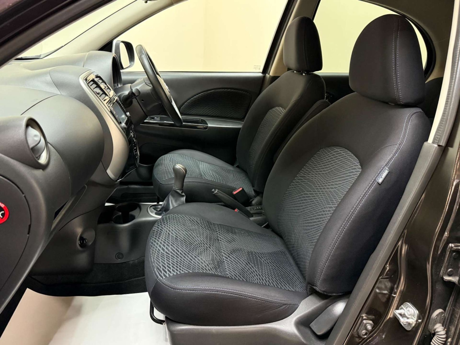 Used Nissan Micra 2016 for sale - 76363739: Photo 4