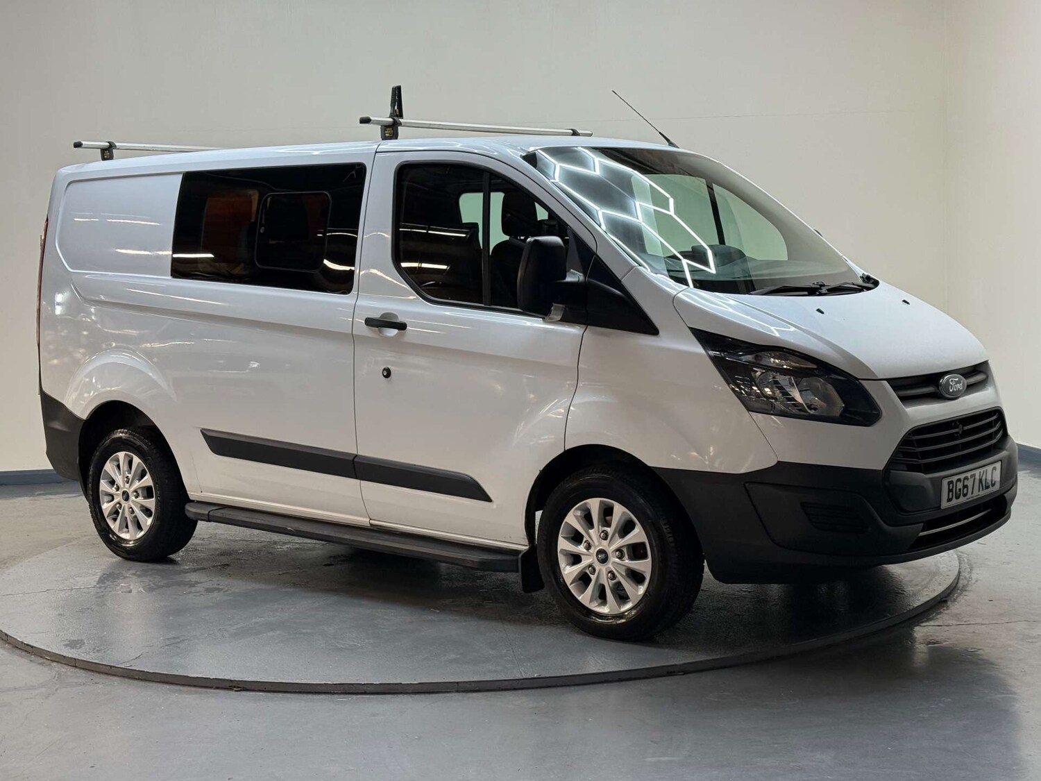 Used Ford Transit Custom 2017 for sale - 76263526: Photo 51