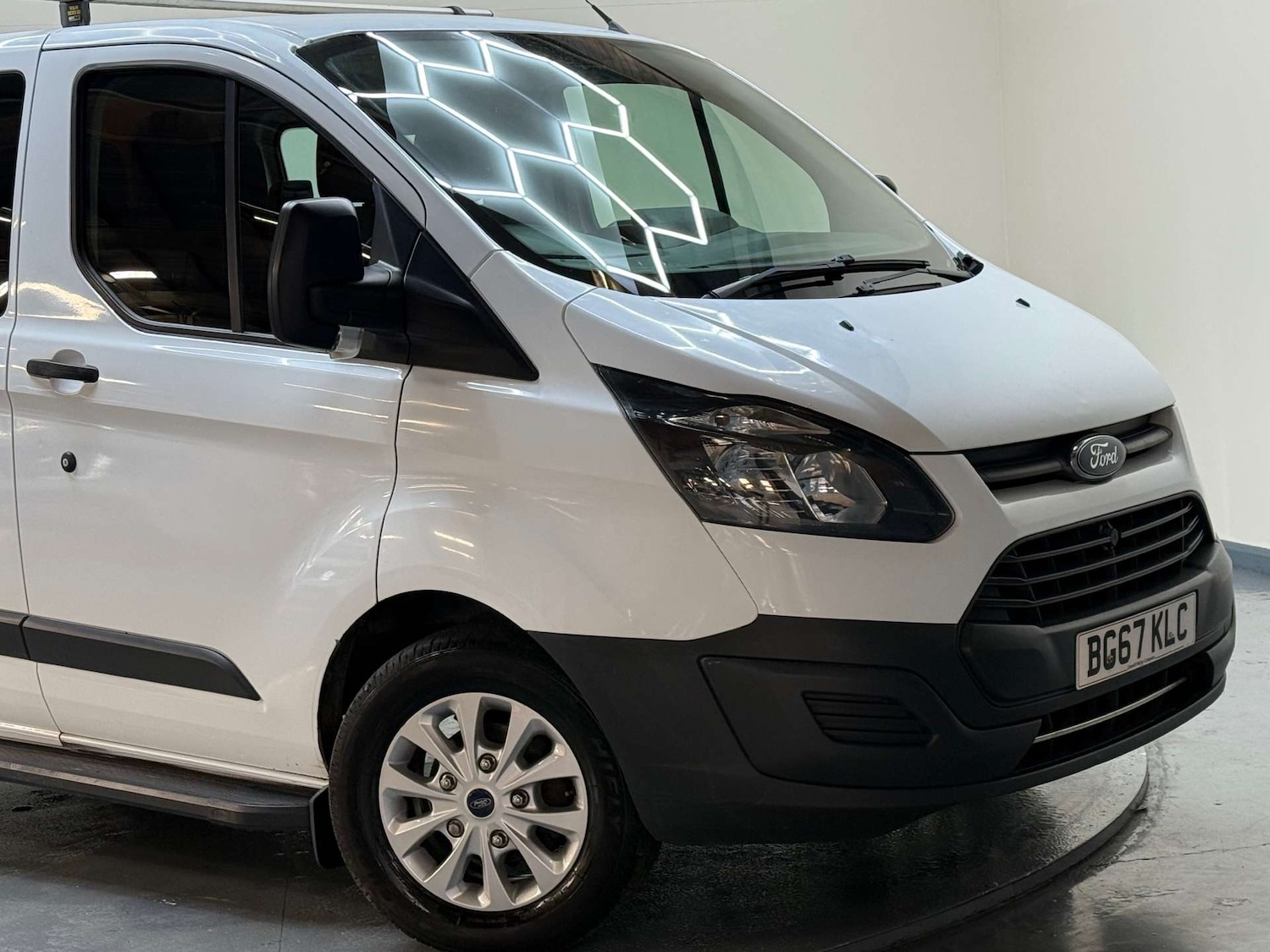 Used Ford Transit Custom 2017 for sale - 76263526: Photo 52