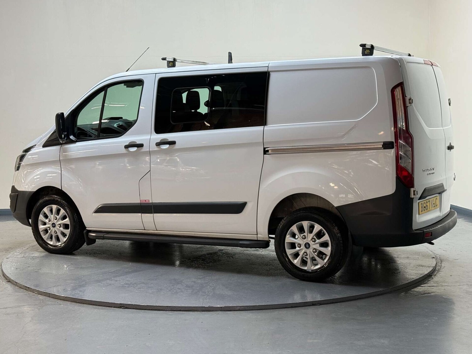 Used Ford Transit Custom 2017 for sale - 76263526: Photo 56