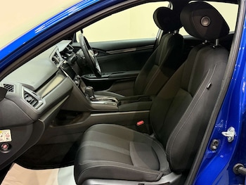 Used Honda Civic 2018 for sale - 78525512: Photo