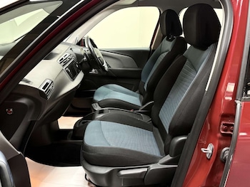 Used Citroen C4 Picasso 2017 for sale - 76263521: Photo