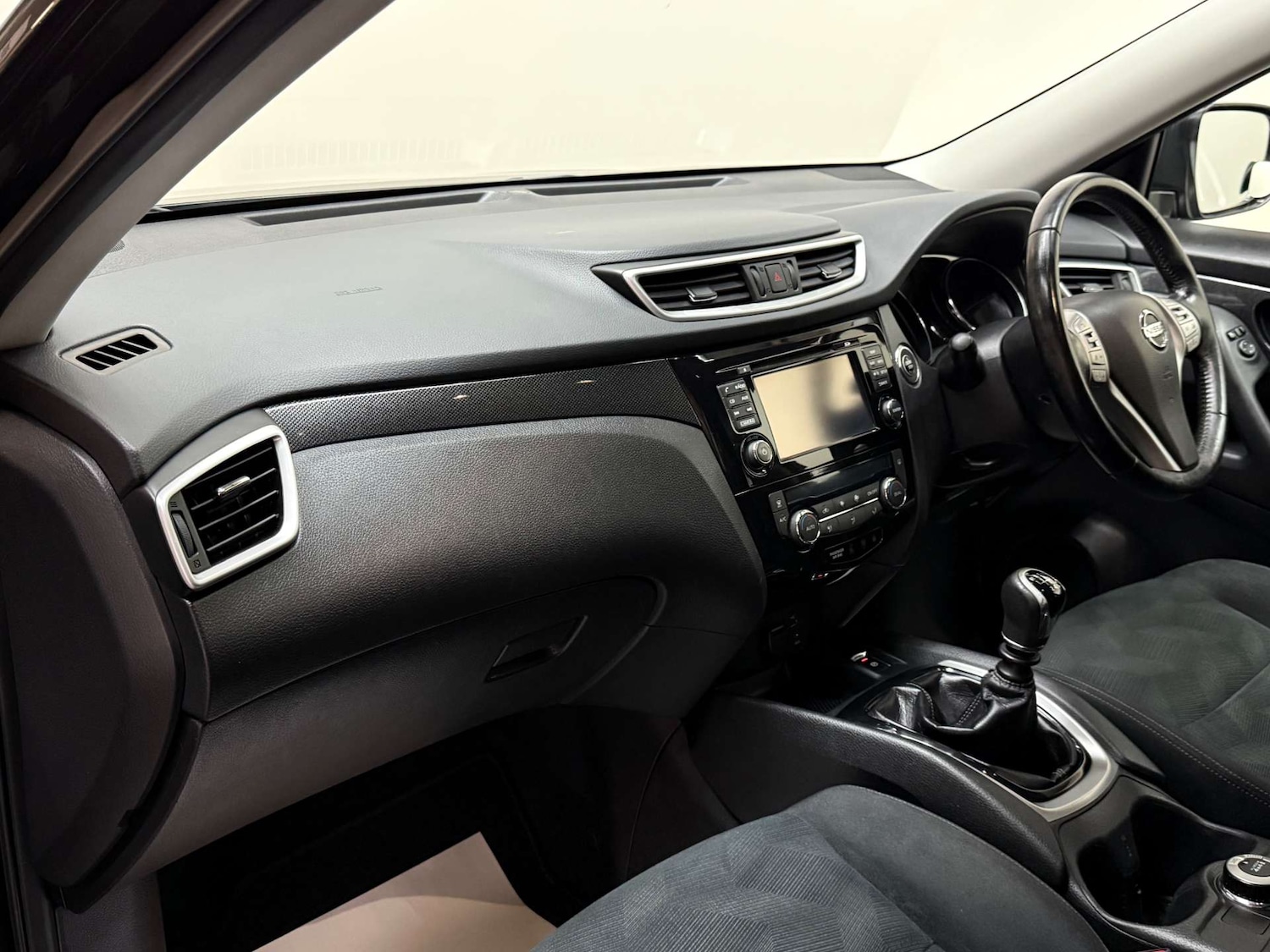 Used Nissan X-Trail 2016 for sale - 76542286: Photo 31