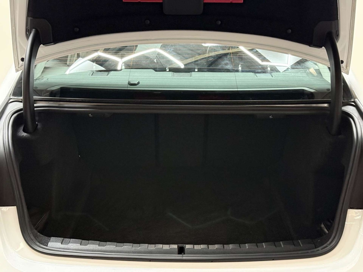 Used BMW 3 Series 2019 for sale - 76363930: Photo 10