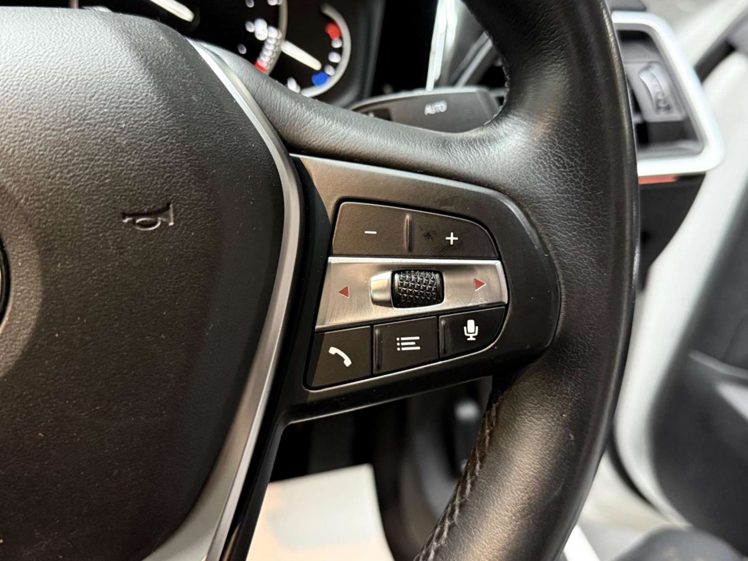 Used BMW 3 Series 2019 for sale - 76363930: Photo 20