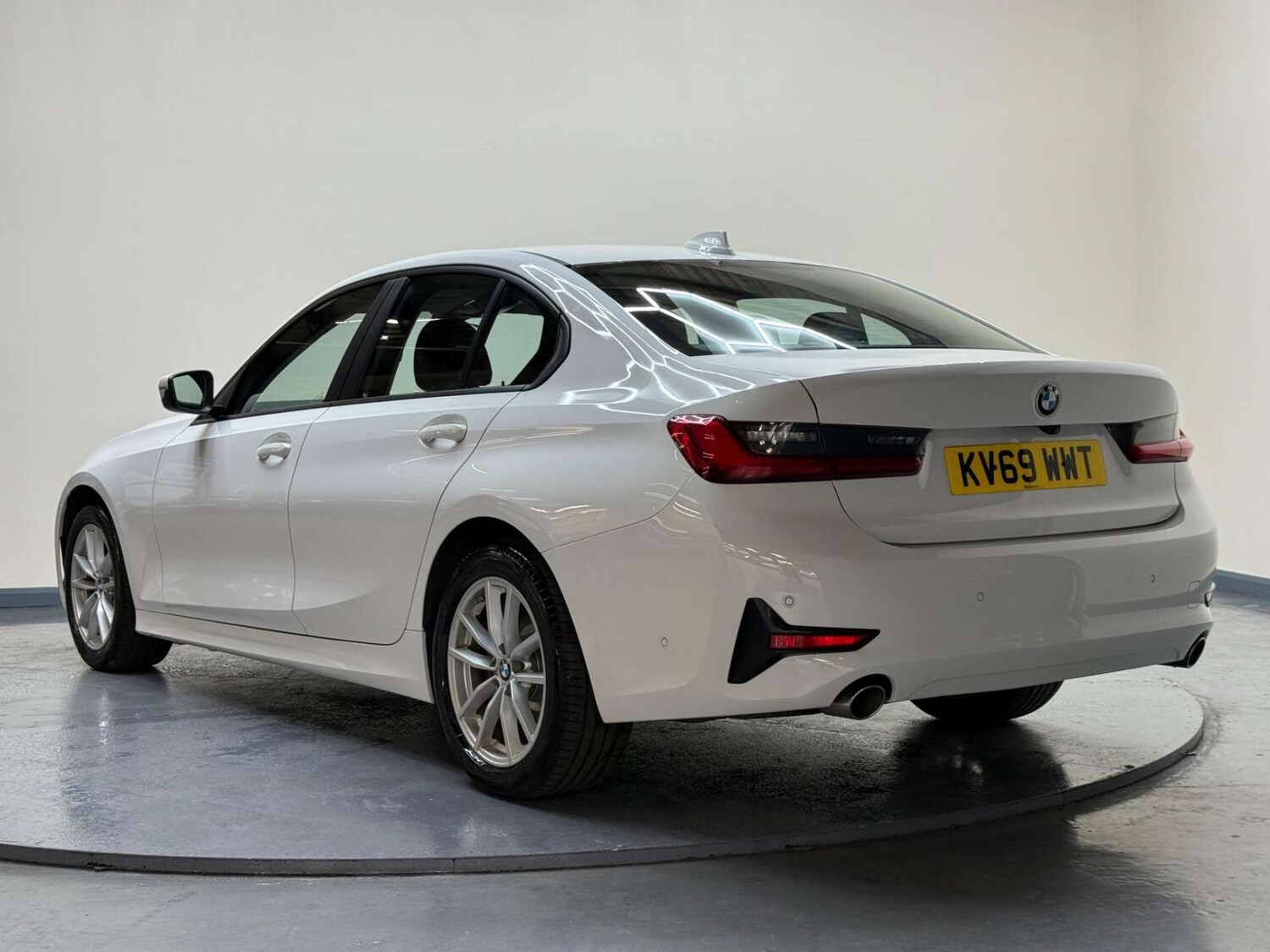 Used BMW 3 Series 2019 for sale - 76363930: Photo 44