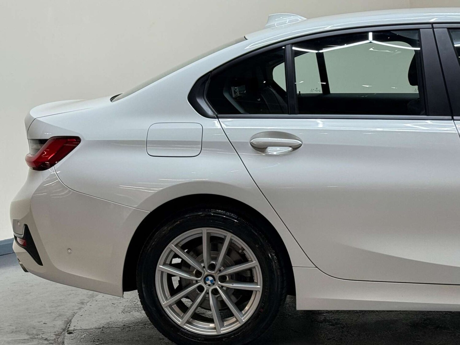 Used BMW 3 Series 2019 for sale - 76363930: Photo 48