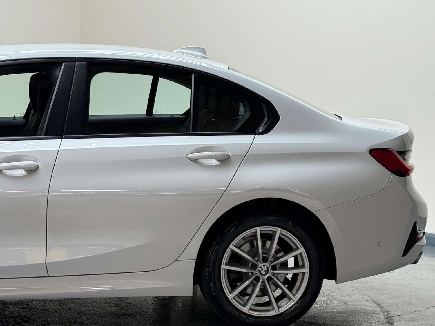 Used BMW 3 Series 2019 for sale - 76363930: Photo 53