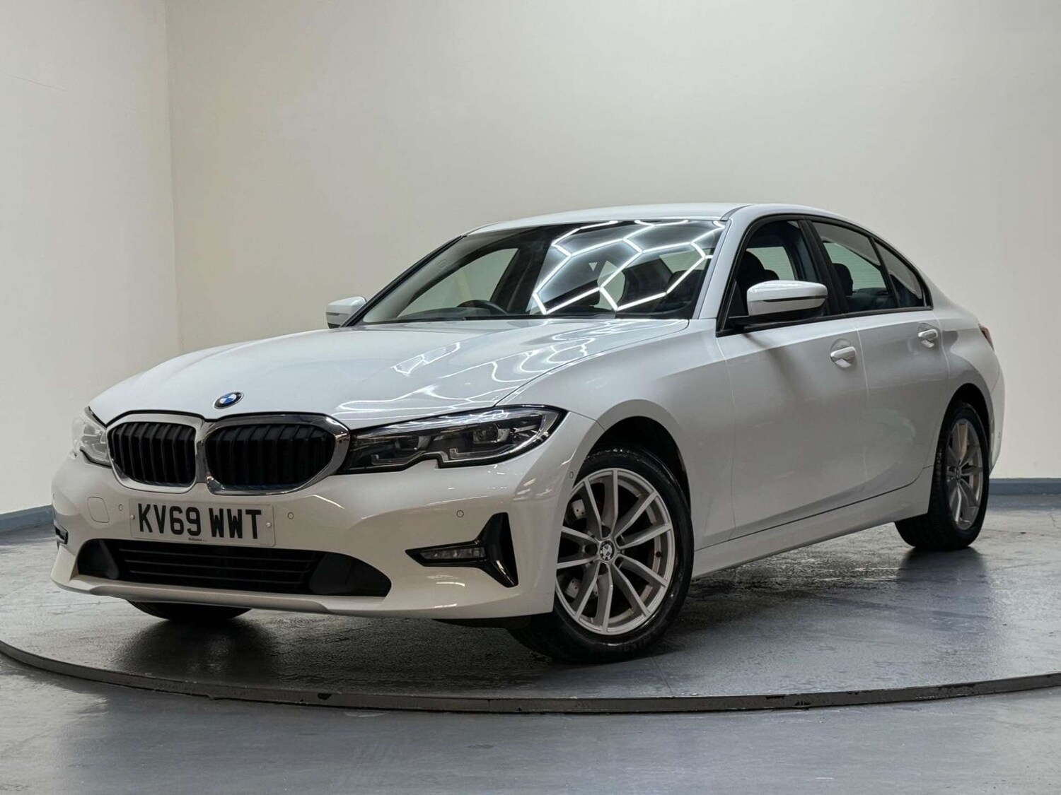 Used BMW 3 Series 2019 for sale - 76363930: Photo 54