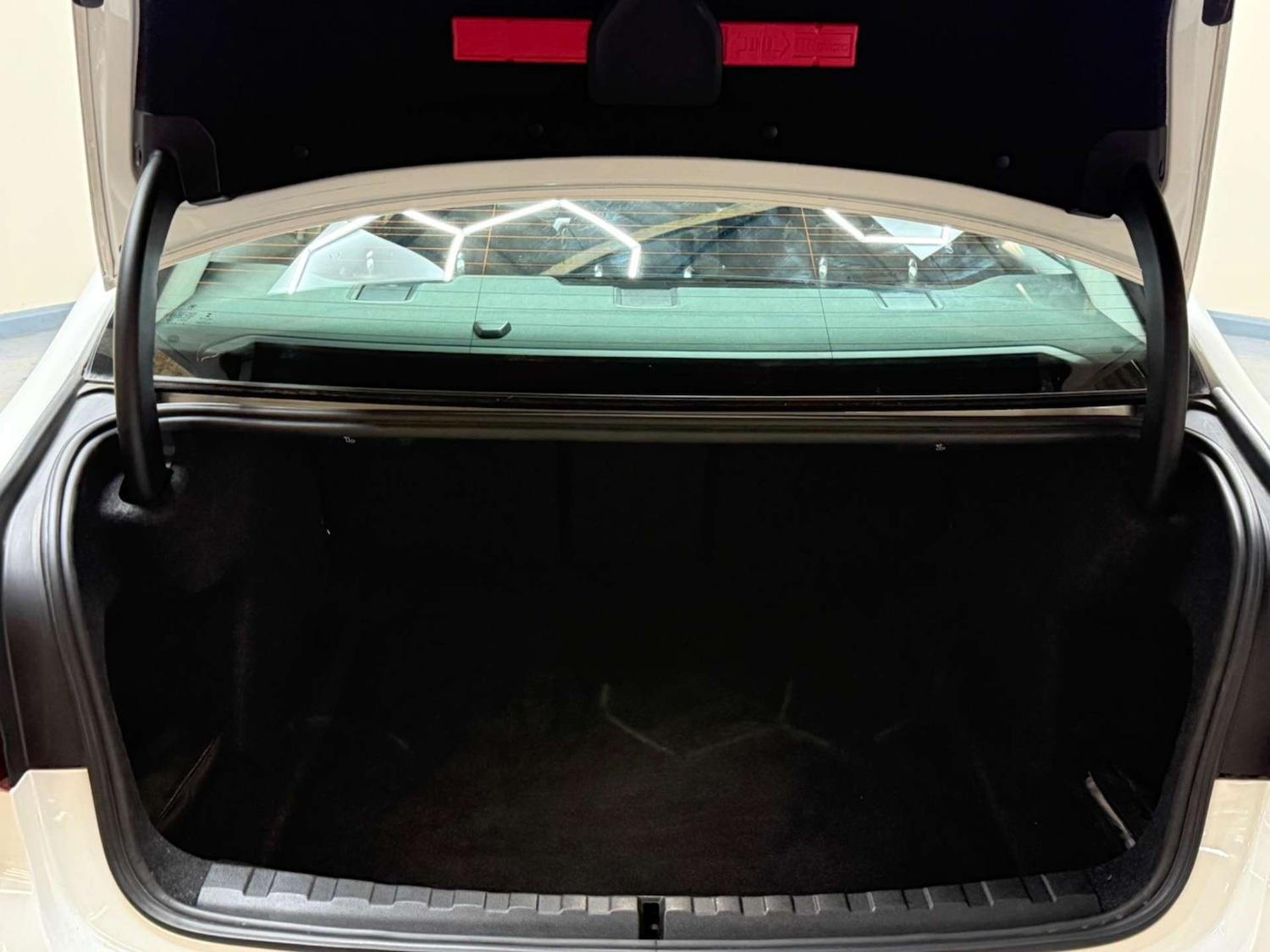 Used BMW 3 Series 2019 for sale - 76363930: Photo 67