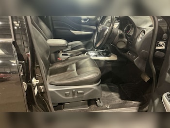 Used Nissan Navara 2019 for sale - 78353563: Photo