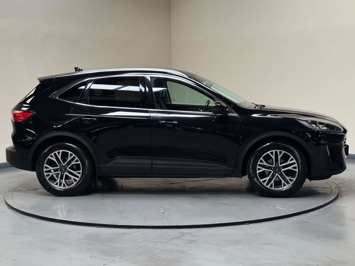 Used Ford Kuga 2020 for sale - 76363746: Photo 14