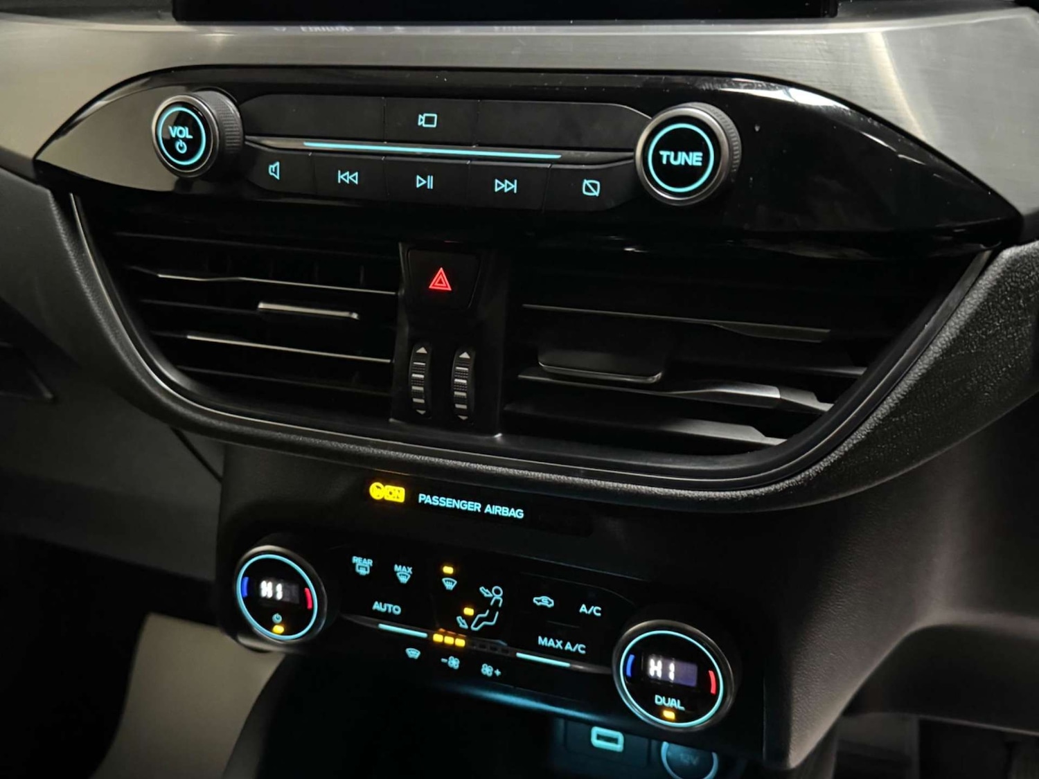 Used Ford Kuga 2020 for sale - 76363746: Photo 25