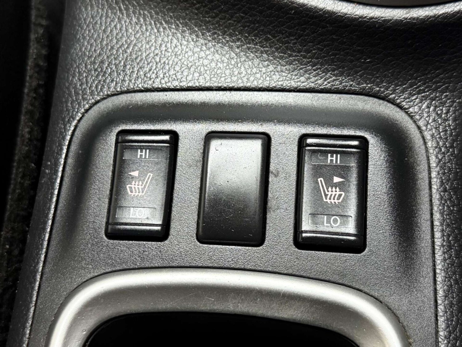 Used Nissan Navara 2021 for sale - 76181018: Photo 50