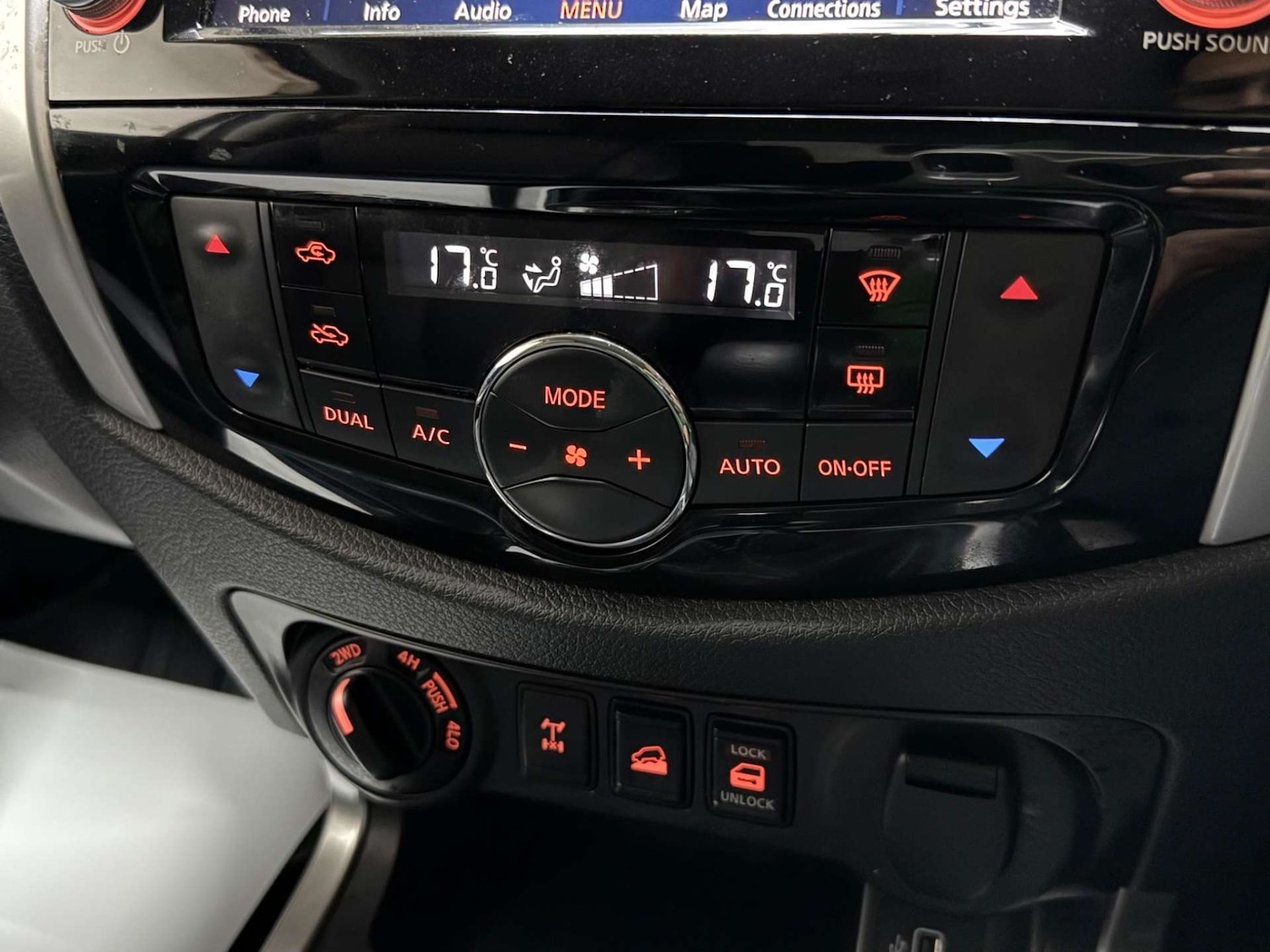 Used Nissan Navara 2021 for sale - 76181018: Photo 52