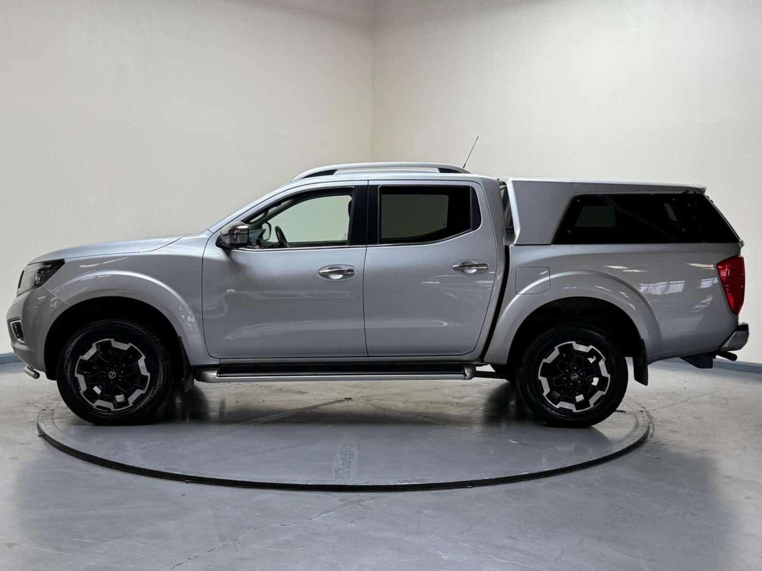 Used Nissan Navara 2021 for sale - 76181018: Photo 9