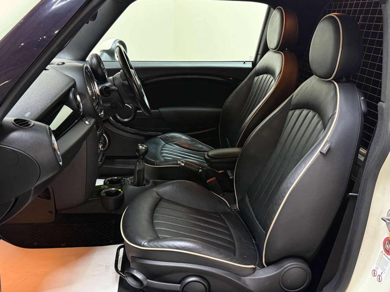 Used MINI Clubvan 2012 for sale - 76600710: Photo 8