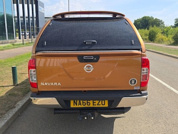 Used Nissan Navara 2016 for sale - 75562869: Photo