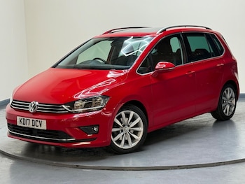 Used Volkswagen Golf SV 2017 for sale - 75402264: Photo