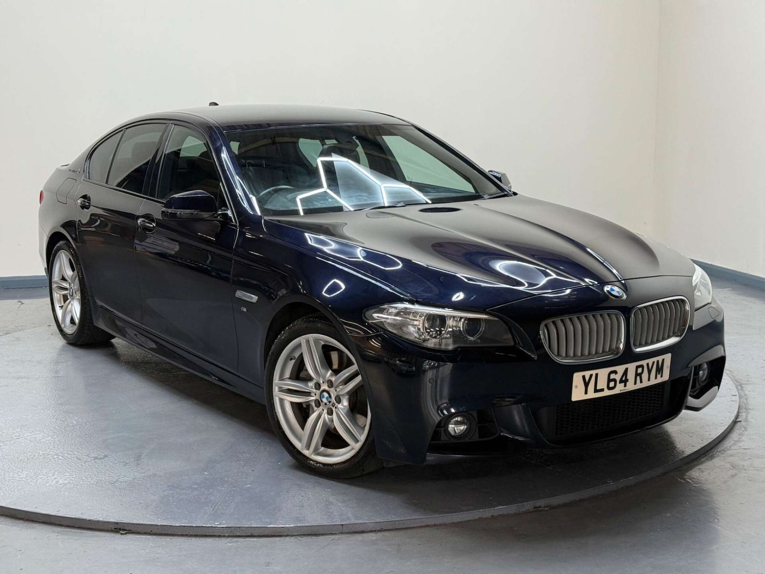 Used BMW 5 Series 2015 for sale - 76363608: Photo 13