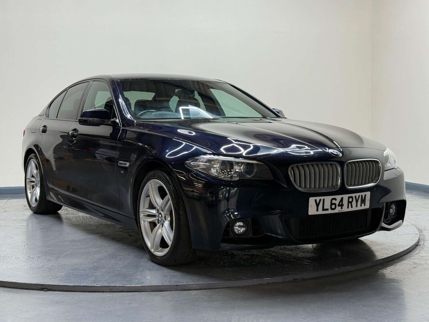 Used BMW 5 Series 2015 for sale - 76363608: Photo 43