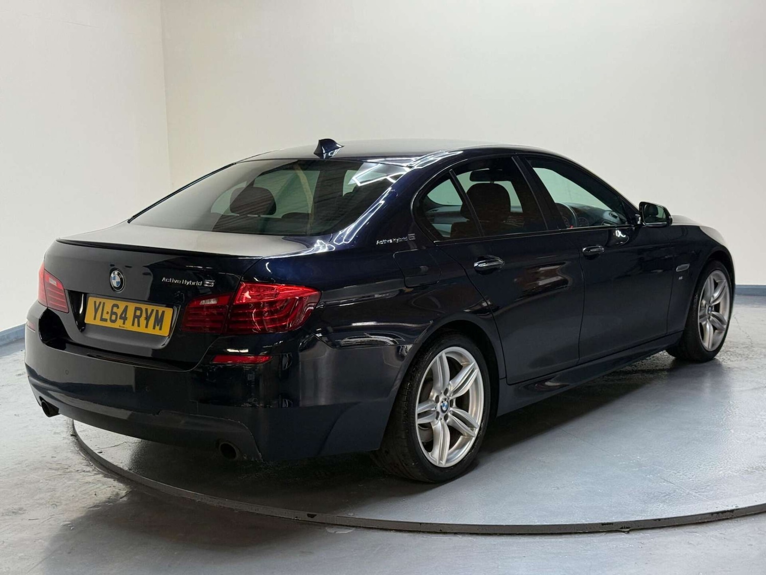 Used BMW 5 Series 2015 for sale - 76363608: Photo 46