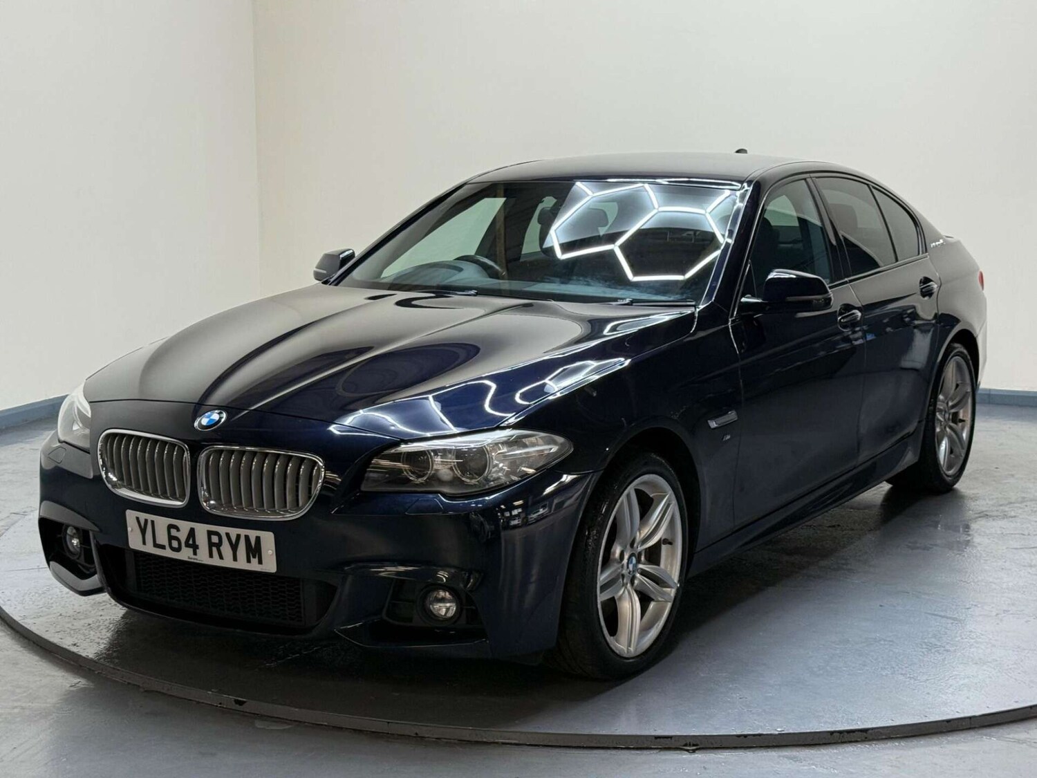 Used BMW 5 Series 2015 for sale - 76363608: Photo 51