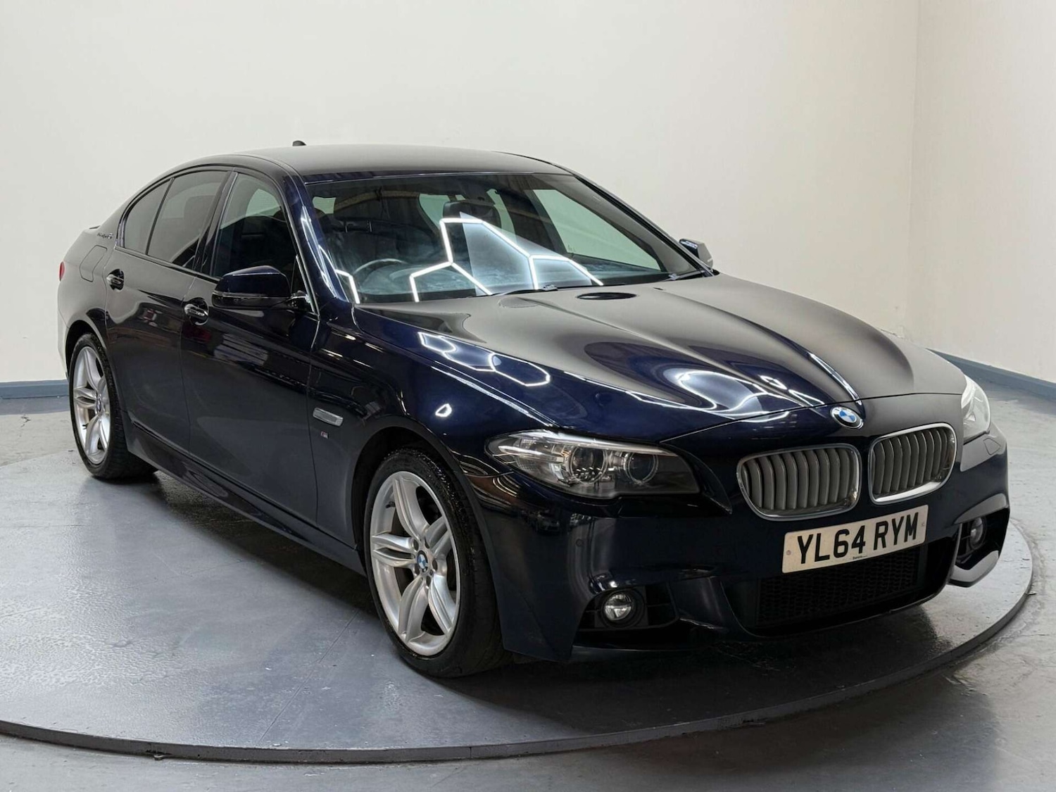 Used BMW 5 Series 2015 for sale - 76363608: Photo 58