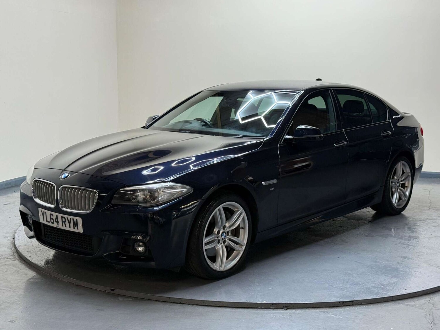 Used BMW 5 Series 2015 for sale - 76363608: Photo 59