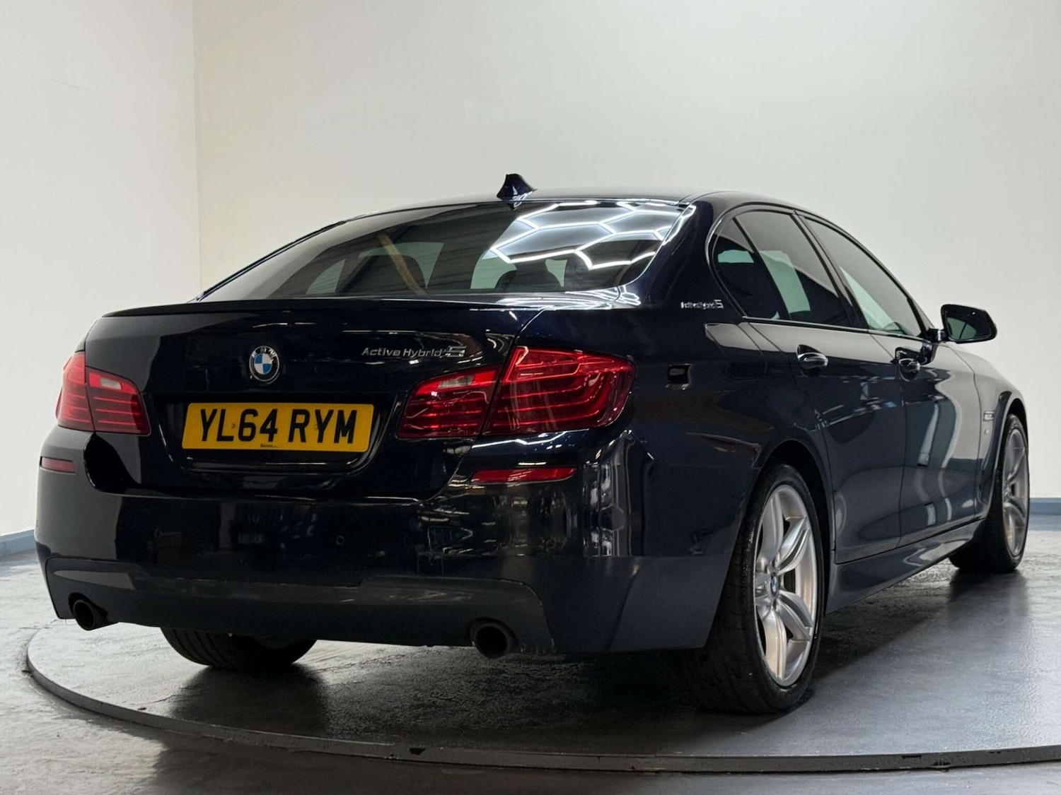 Used BMW 5 Series 2015 for sale - 76363608: Photo 60