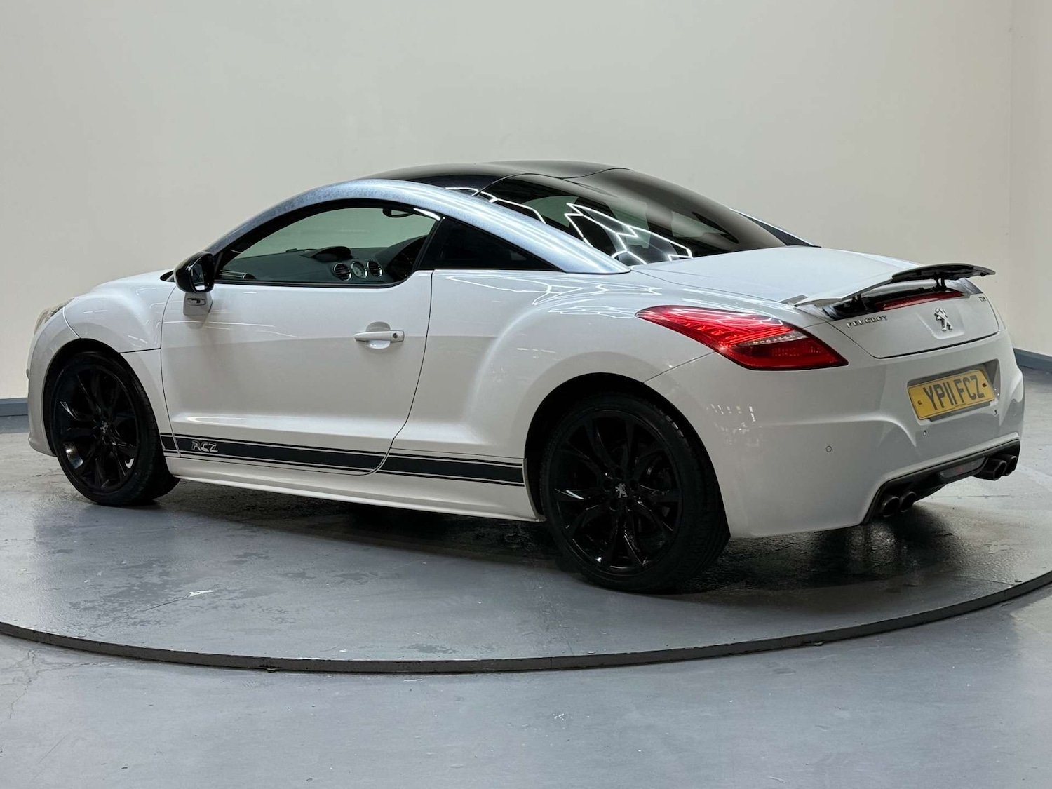 Used Peugeot RCZ 2011 for sale - 77234087: Photo 7
