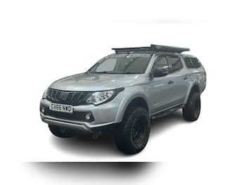 Used Mitsubishi L200 2016 for sale - 79840205: Photo