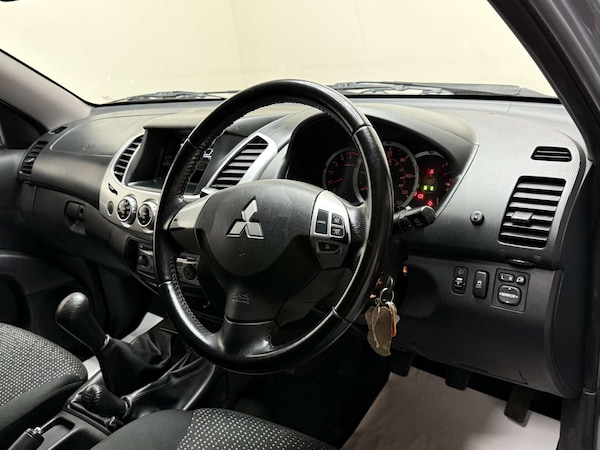 Used Mitsubishi L200 2015 for sale - 76193414: Photo 15