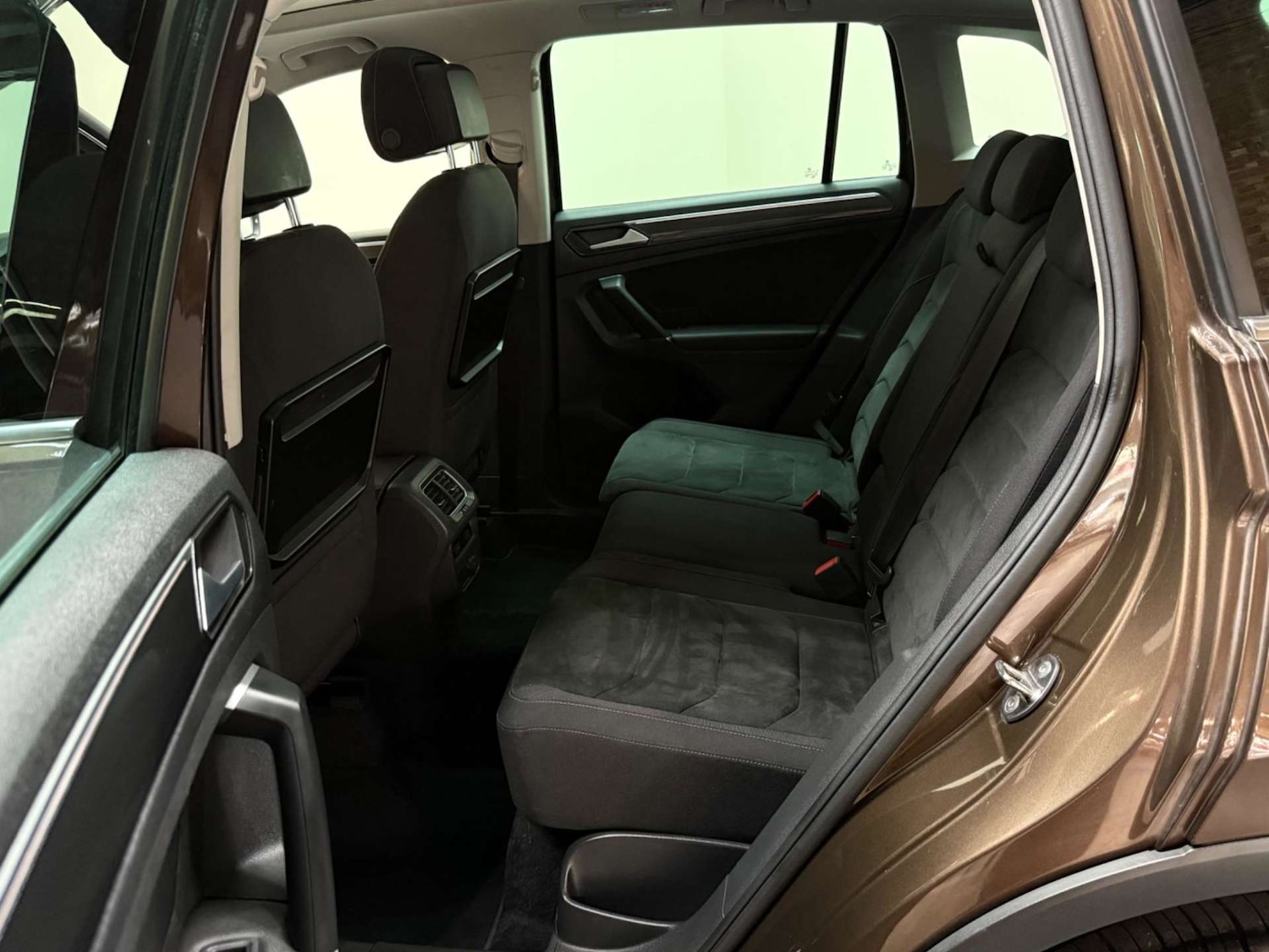 Used Volkswagen Tiguan 2017 for sale - 76363698: Photo 36