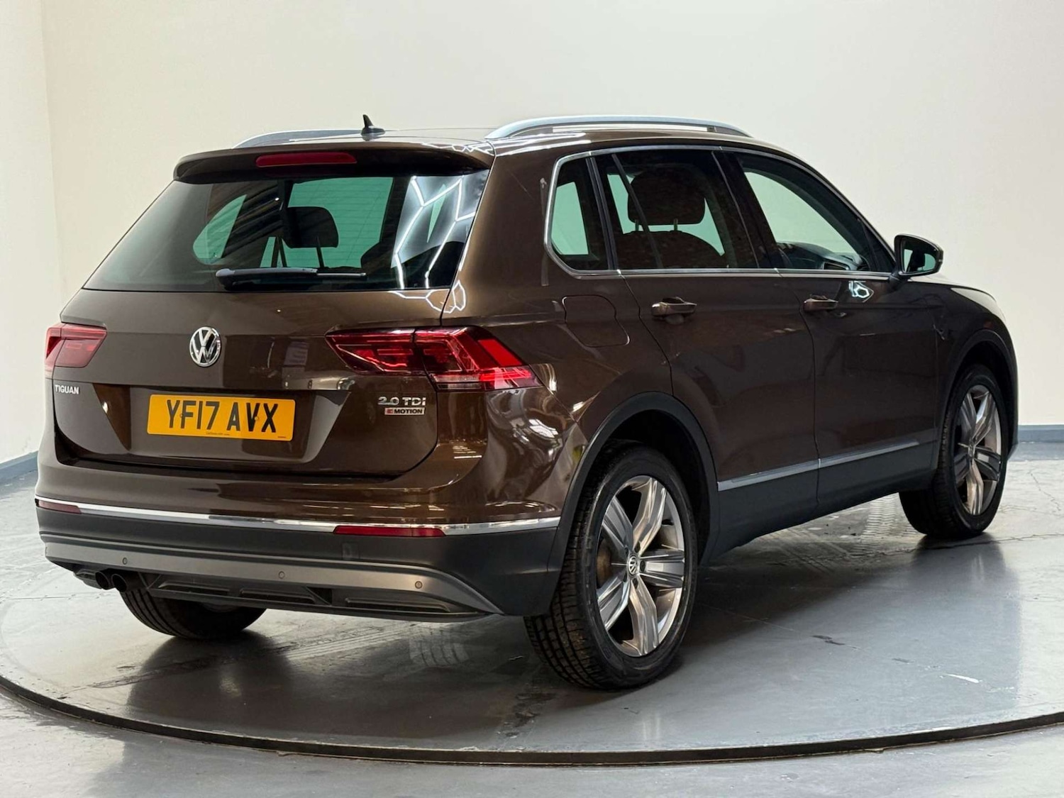 Used Volkswagen Tiguan 2017 for sale - 76363698: Photo 6